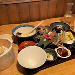 韮崎むぎとろ - 本日の昼の膳(¥2750)