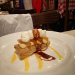 パリのワイン食堂 - 