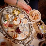 パリのワイン食堂 - 