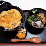 御食事処 世起 - 昼食サービス　親子丼＋ミニ冷そば