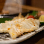 鼎 - 2022.5 活〆穴子の白焼き（1,980円）身の締まった淡白な味を山葵醤油で