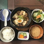 海沿いの キコリ食堂 - 