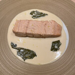 銀座 大石 - シャケ‼︎ではございやせん、ナントカマス(結局覚えてないんじゃん)という何とも知っているシャケとはお育ちが違うお上品でトロけるお方でした！無塩バターだっけ？ソースがまたとてもあ