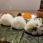 炙り屋 おさじ - ←コチラから梅、おかかごぼう、枝豆と塩こぶ