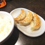麺’s 共和国 - セットの饺子とライス
