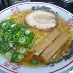 金久右衛門 - 金醤油ラーメン６５０円（細麺バージョン）