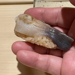 すし宮川  - 北寄貝出汁漬け