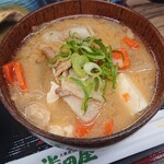 大衆食堂 半田屋 - 豚汁