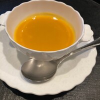 隠れ里車屋 - 人参のポタージュスープ