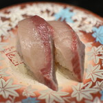 元祖寿司 - はまち（１３７円）２０２２年５月