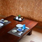 魚山人 - テーブル