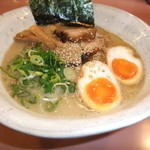 麺家 八兵衛 - とんこつ醤油ラーメン