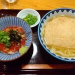 Udon Sakaba Yamafuku - ランチセット(きつねうどん+漬けマグロ丼) 1,000円 ♪　