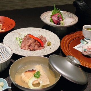 旬菜料理 山灯_1