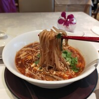 四川豆花飯荘 東京店 - 酸辣湯麺