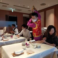 四川豆花飯荘 東京店 - お茶汲み係さん