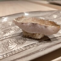 鮨 こう介 - 山口県下関産のどぐろの昆布締め