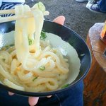 山越うどん - 釜上げ卵うどん小（１つ玉）　通称　かまたま　２００円