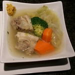 Deli＆Bar 秀 - 2013.3.1  の、お薦め♪   茶美豚と春キャベツのポトフ、甘くて、とろけて、心の芯から温まりますよ！