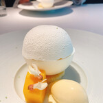 レストランひらまつ 広尾 - マンゴーデザート　しっかりとと掻き回す！
