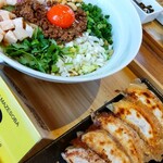 Namagyouza Seizou Tokoro Tenshinno Kimochi - ラム肉まぜそばと餃子のセット1180円