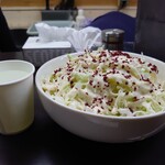 牛すじカレー 小さなカレー家 - コールスローＷ