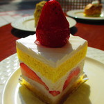 オ・プティ・マタン - ４２０えん ショートケーキ