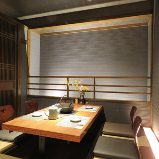 We also have a private room with a table and a small kotatsu.