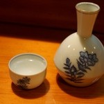 鮨　大和 - 徳利とお猪口は京都の清水焼