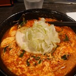 Nira ichi - にんにく旨辛卵とじラーメン(大辛)980円