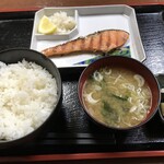Ichiba Shokudou - 焼き魚シャケ定食