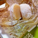 中山製菓舗 - キャラメル大福　求肥柔らか〜！ベストオブほよほよ♡