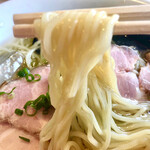 らぁ麺 おかむら - 冷やし塩ラーメンの細ストレート麺