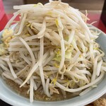 ラーメン もっけだの - 『ラーメン普通ニンニクヤサイマシマシ』のヤサイ