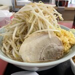 ラーメン もっけだの - 『ラーメン普通ニンニクヤサイマシマシ』