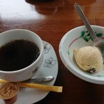 井中 - 井中膳(デザート、コーヒー付き)  2200円