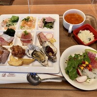 スカイラウンジ トップ オブ ヒロシマ - ディナービュッフェ