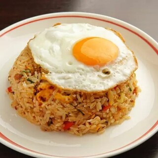 シンガポール料理 梁亜楼_0