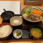 Shabu Shabu Sukiyaki Don Tei - 国産牛すき鍋膳
