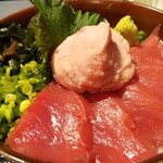 Onikembai - 鉄火丼をドーンとズーム！