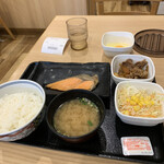 Yoshinoya - 