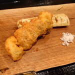 津の守坂 小柴 - ウチダザリガニフライ、破竹の炭焼き