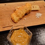 津の守坂 小柴 - 串肴：ウチダザリガニフライ、破竹の炭焼き、ウチダザリガニ味噌