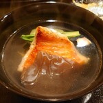 津の守坂 小柴 - お椀：金目鯛、あまどころ、木耳等