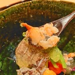 津の守坂 小柴 - ウチダザリガニの爪肉です