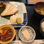 富山湾食堂 - 焼き魚定食(税込み1300円)