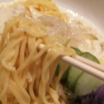 聖兆 - とうもろこし粉使用中華麺
