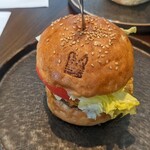 Corgi Buns Burger - チーズバーガー