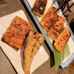 炭火焼専門食処 白銀屋 - 