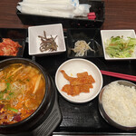 KOREAN DINING 長寿韓酒房 - 